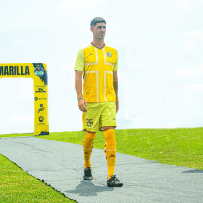 Jan-Pawlem-full-kit-2025